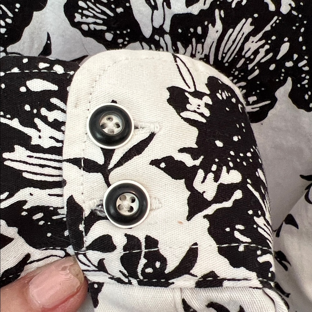Men’s Rock Roll N Soul dress/casual Long sleeve shirt, 2XL black & white floral - Picture 6 of 8